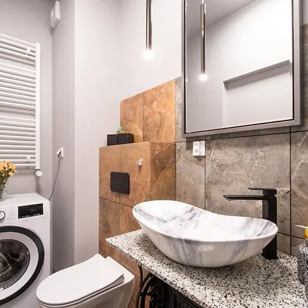 Krzemieniecka, Metro Slodowiec, Heating, Free Parking By Cosmo Spirit * ורשה